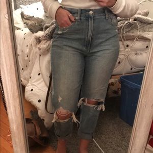 American Eagle Mom Jeans